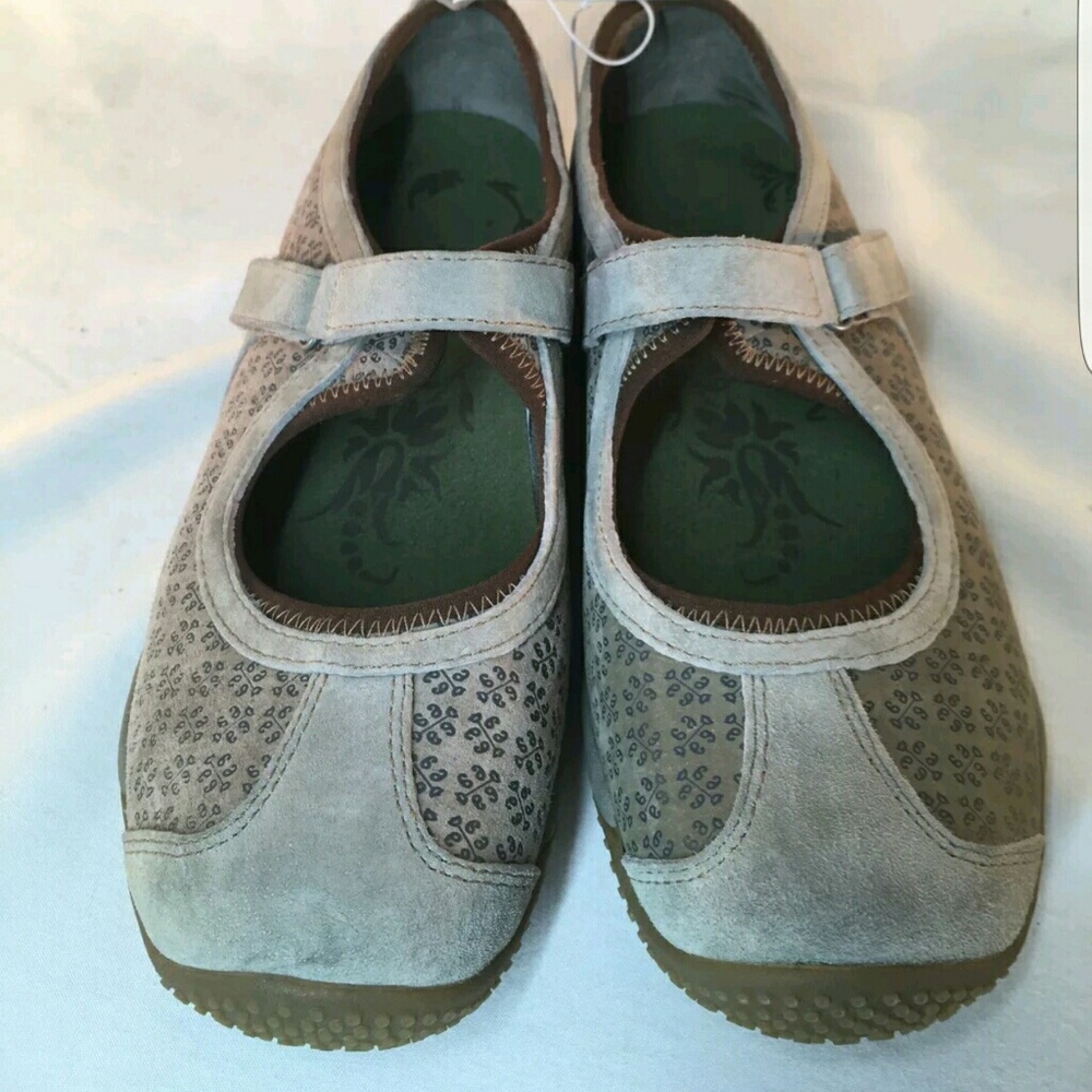 Merrell shoes - Picture 2 of 3